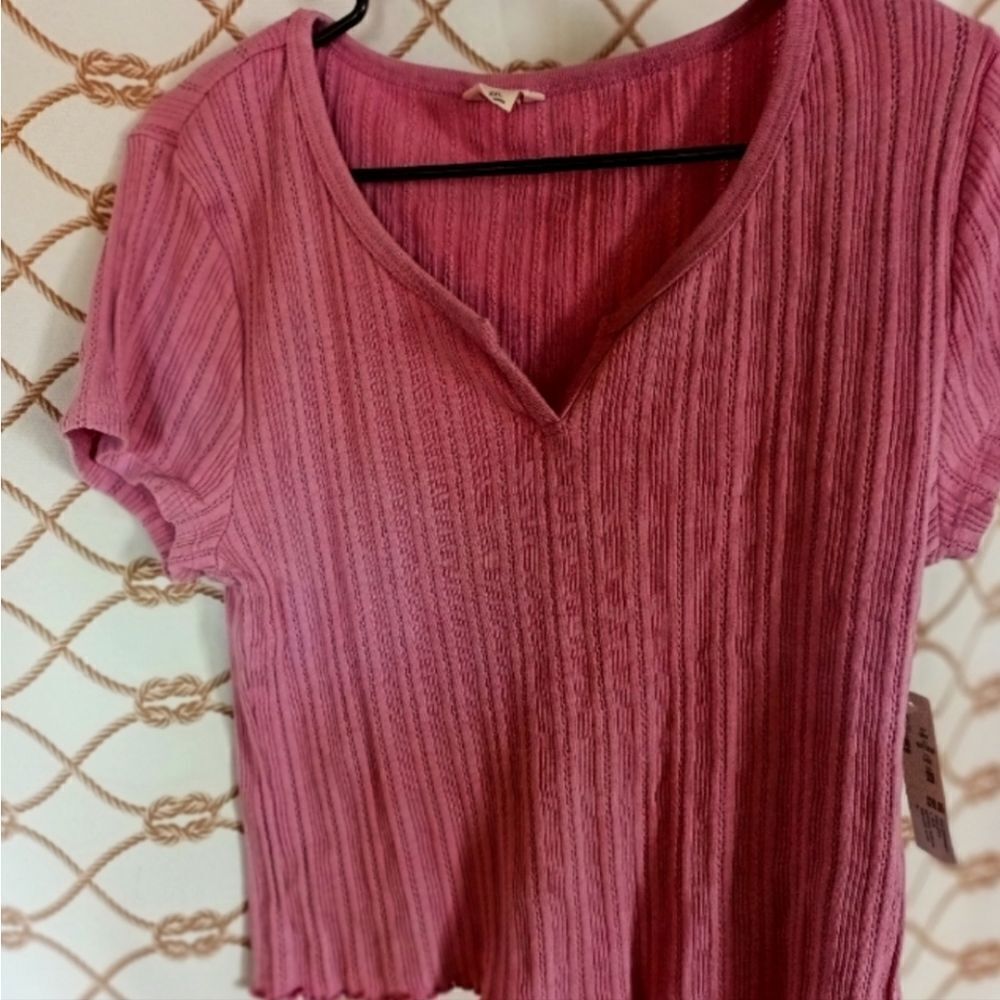 NWT Aeropostale Crop Tee
